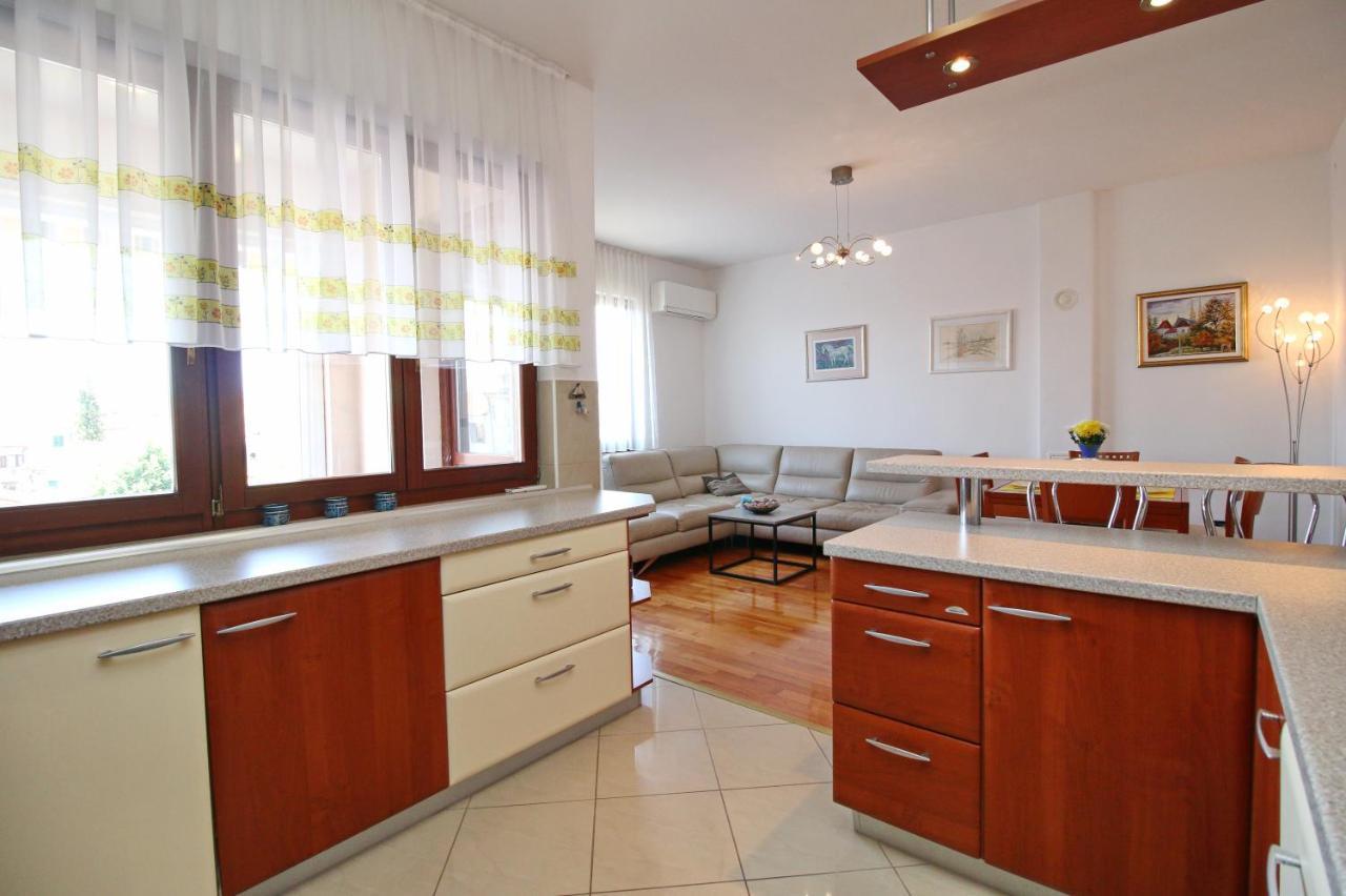 Polo Apartments Rovinj Exterior foto